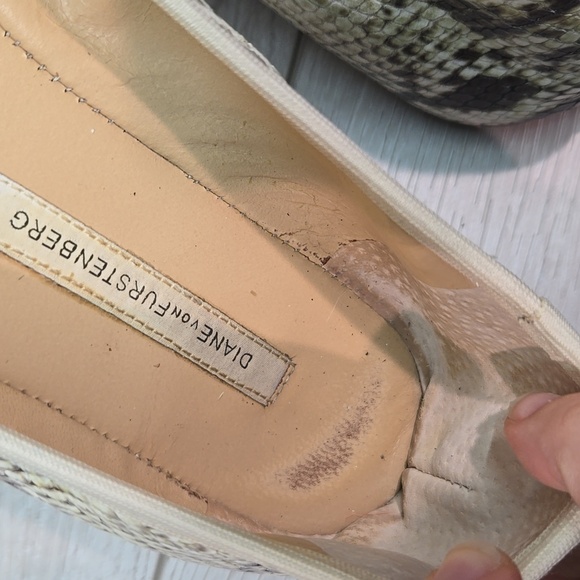 Diane Von Furstenberg Women Leather Snake print Loafer Ballet shoes sz 8.5M - Picture 8 of 12